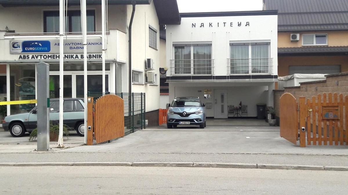 Family Apartment Nakiteya リュブリャナ エクステリア 写真